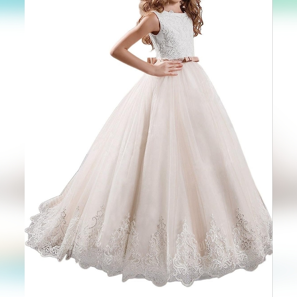 Flower girl dress white champagne color with under skirt
